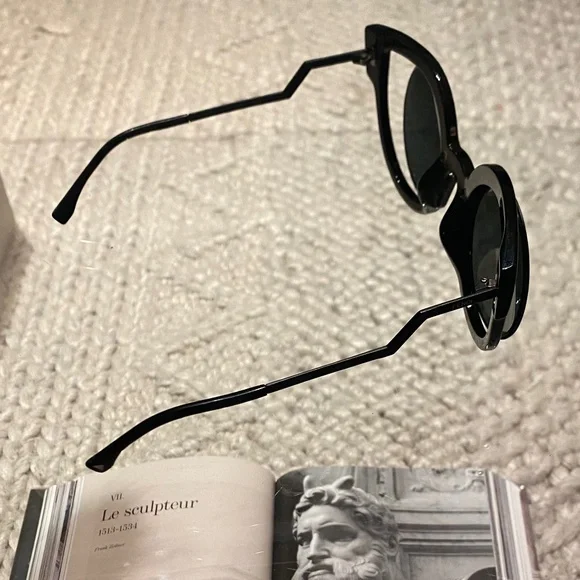 Fendi sunglasses ✨